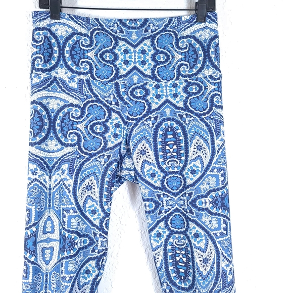 Onzie High Waisted Paisley Print Blue Leggings - Picture 4 of 10